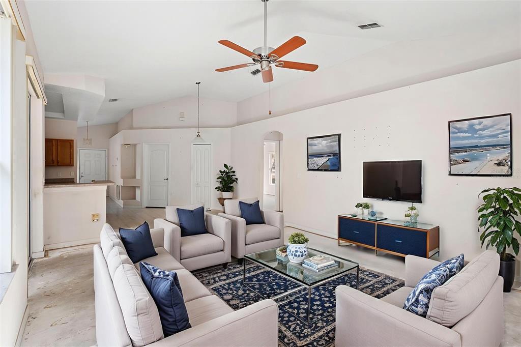 2123 Shadow Ridge Drive Deltona, FL 32725 - Photo 37 of 51