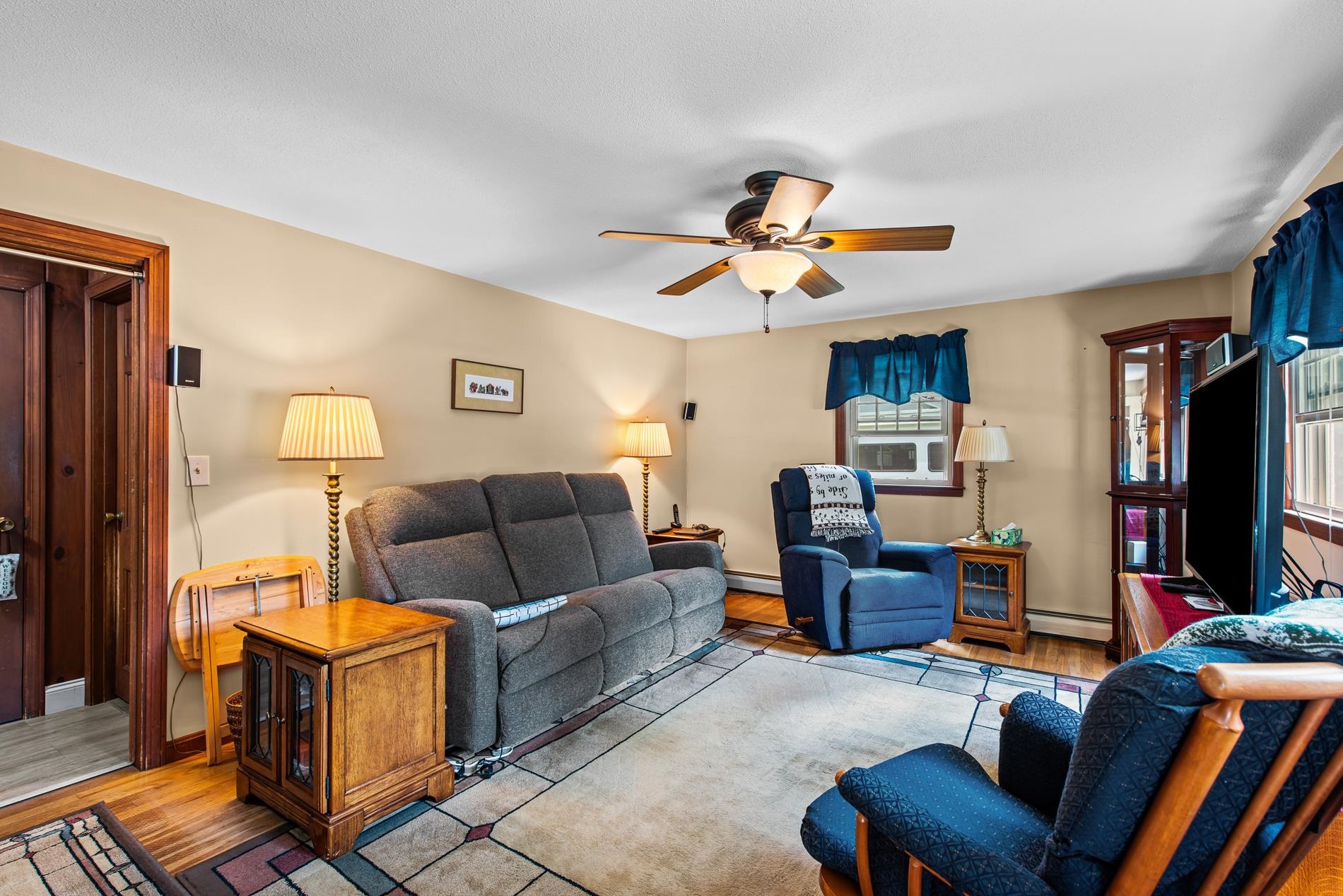 39 Davis Road Merrimack, NH 03054 - Photo 19 of 38