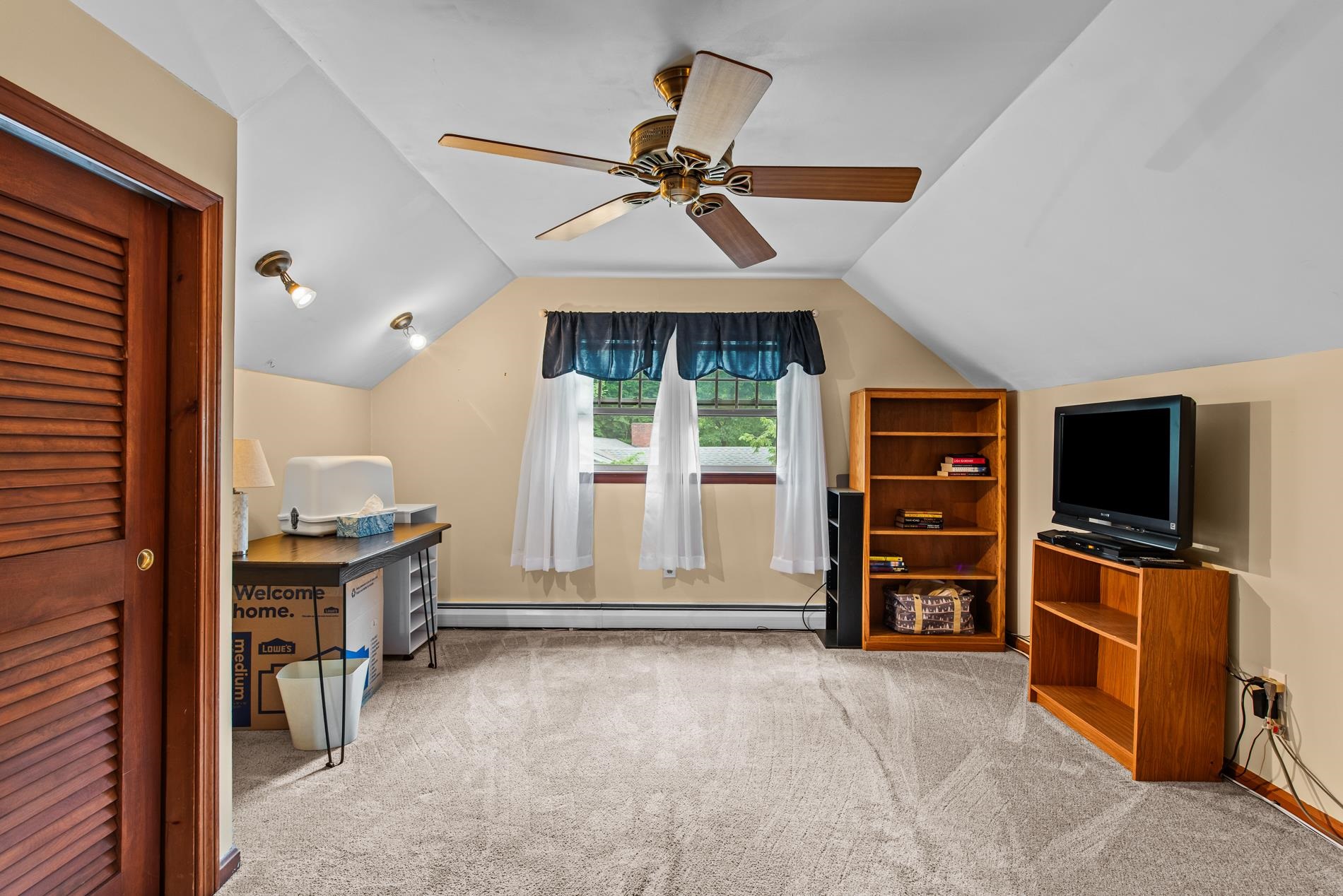 39 Davis Road Merrimack, NH 03054 - Photo 21 of 38
