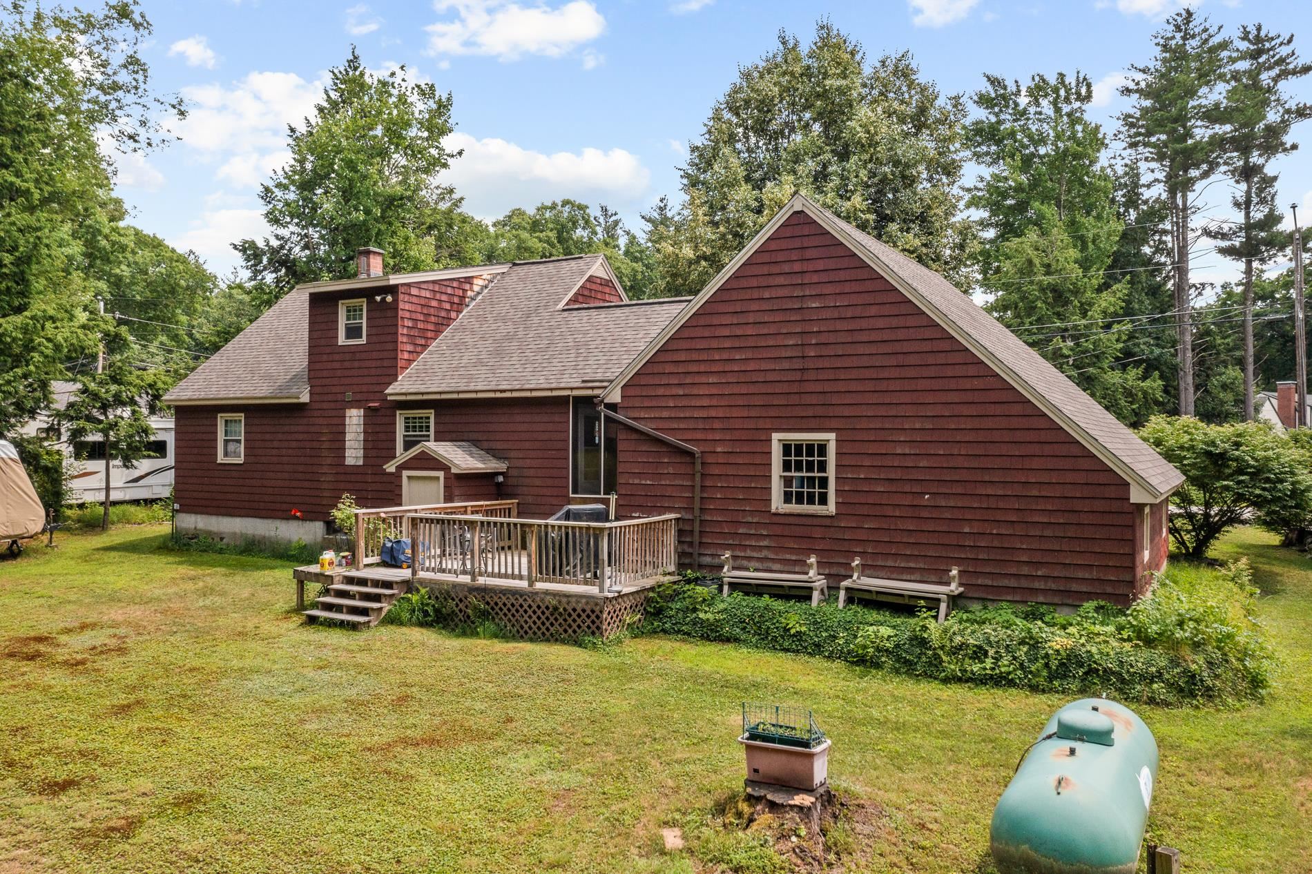 39 Davis Road Merrimack, NH 03054 - Photo 33 of 38
