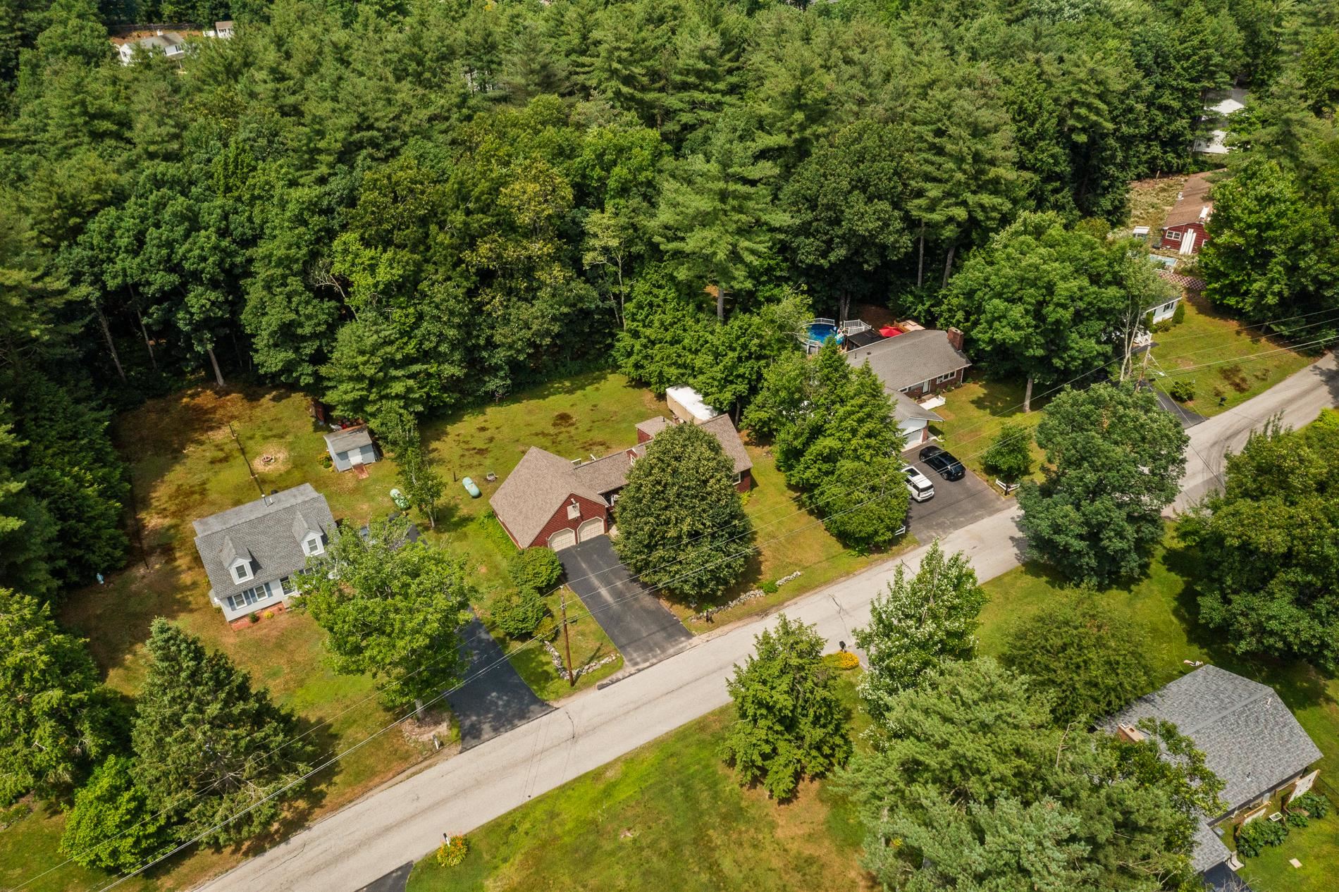 39 Davis Road Merrimack, NH 03054 - Photo 5 of 38