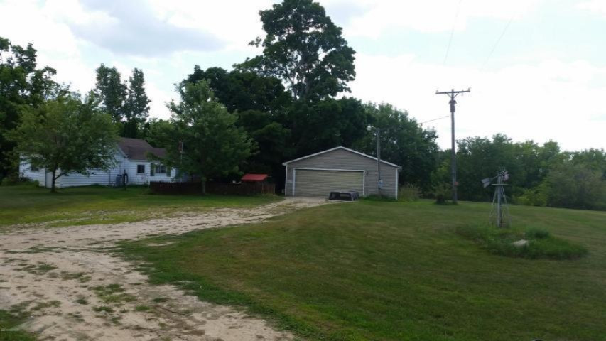 9386 Brown Road Fenwick, MI 48834 - Photo 5 of 138 camp3