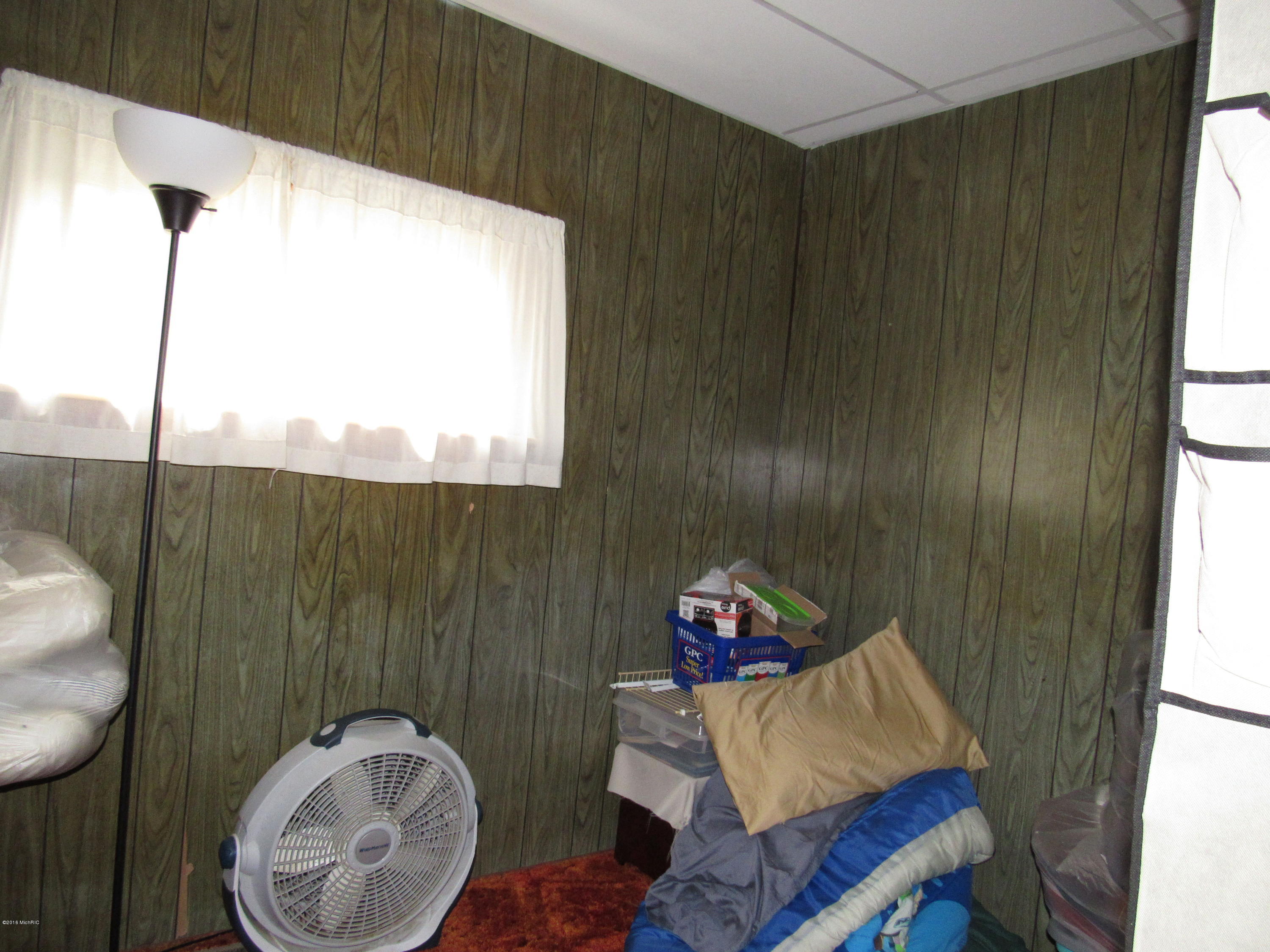 9386 Brown Road Fenwick, MI 48834 - Photo 76 of 138 095
