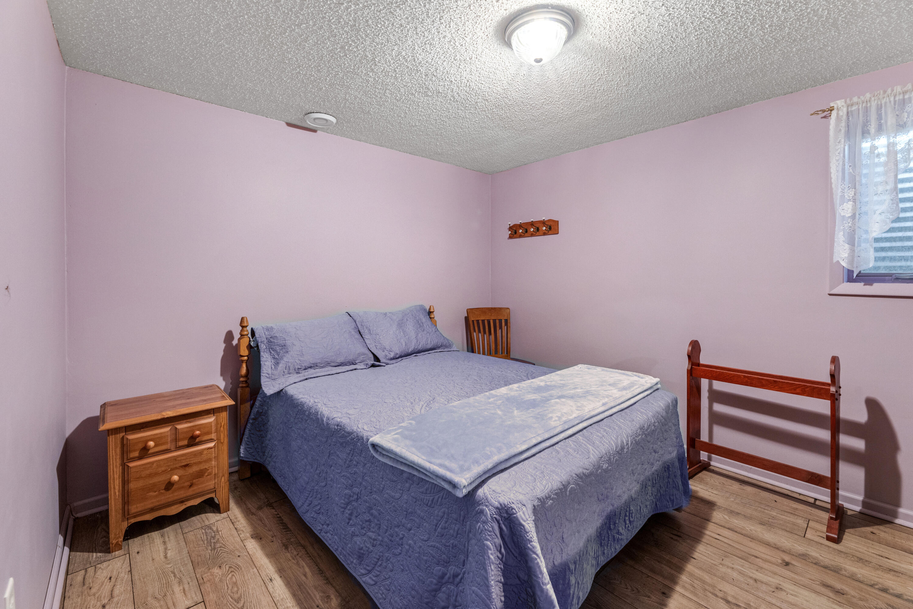 W394 Bluff Siding Road Fountain City, WI 54629 - Photo 22 of 36 22 bedroom