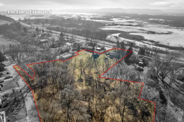 $399,900 | W394 Bluff Siding Road, Buffalo, WI 54629