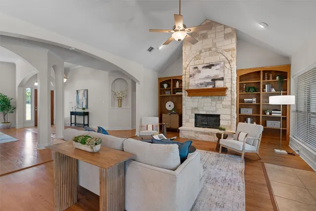 $1,000,000 | 130 Richards Drive, Buda, TX 78610