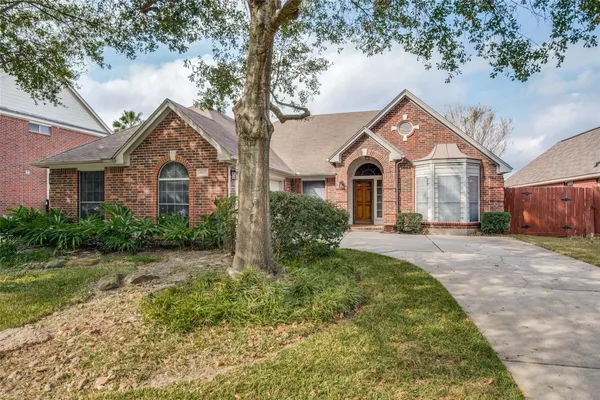$2,399 | 9827 Bestin Lane, Houston, TX 77065