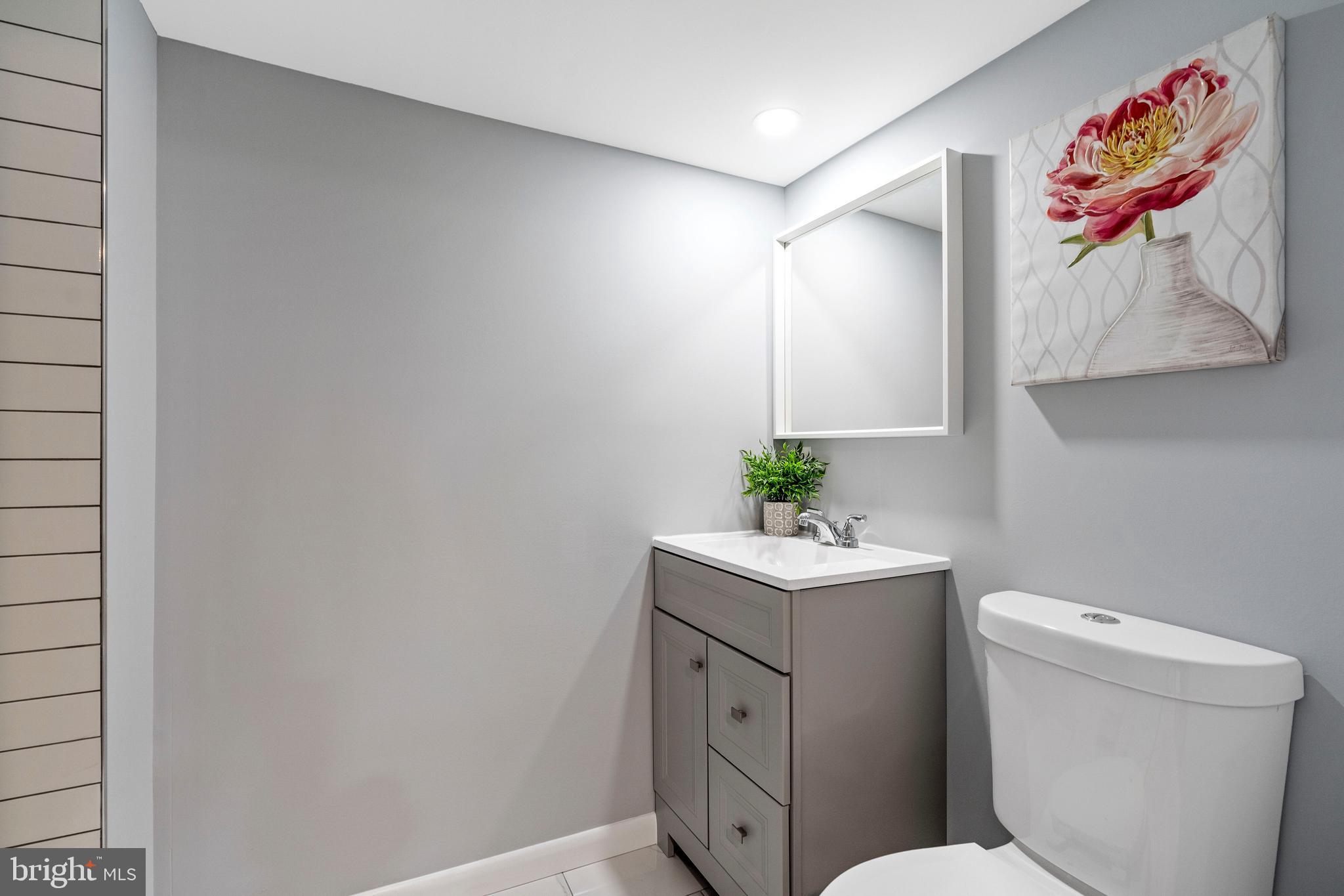 515 Hawthorne Road Linthicum Heights, MD 21090 - Photo 19 of 30 Bathroom