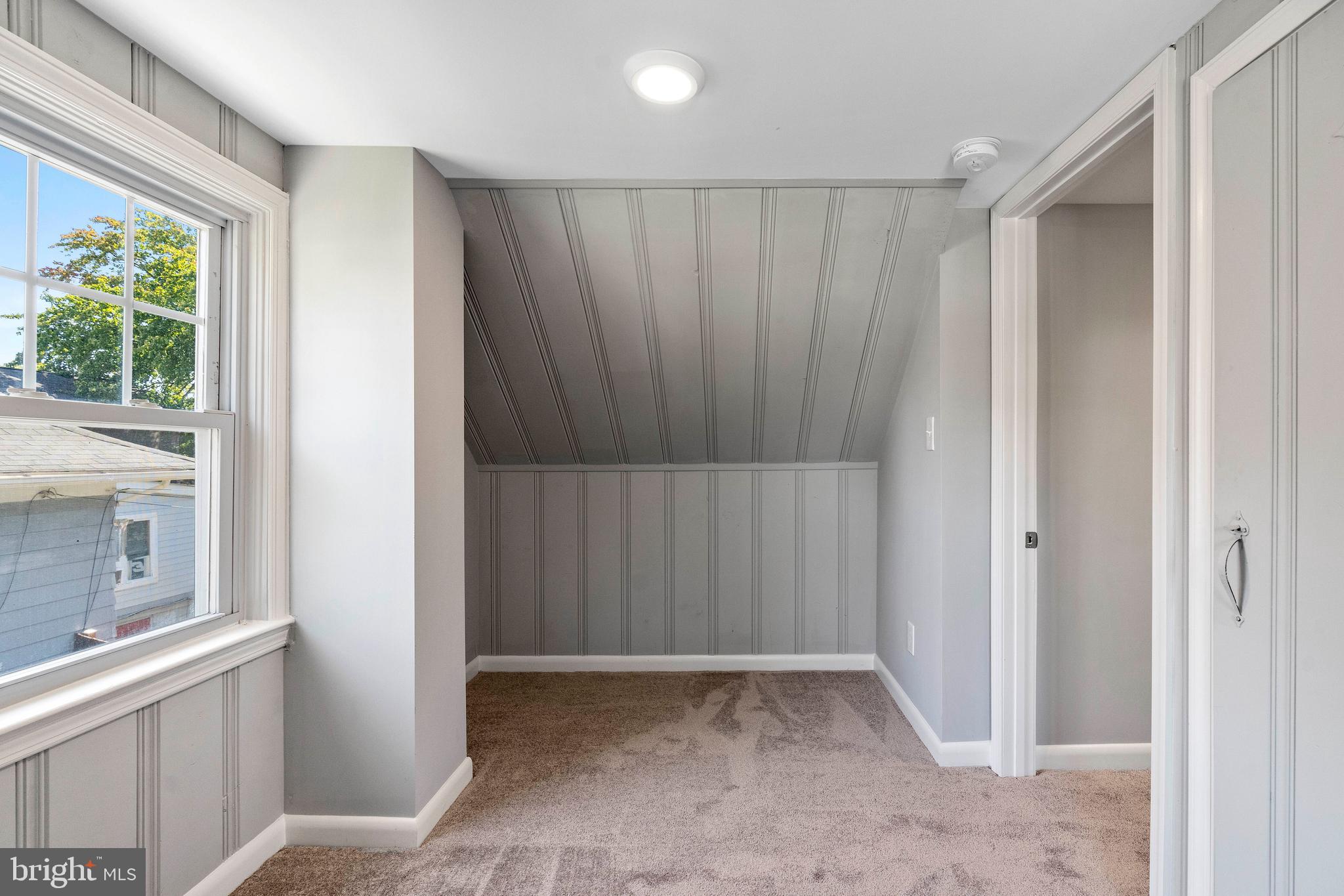 515 Hawthorne Road Linthicum Heights, MD 21090 - Photo 22 of 30 Bedroom