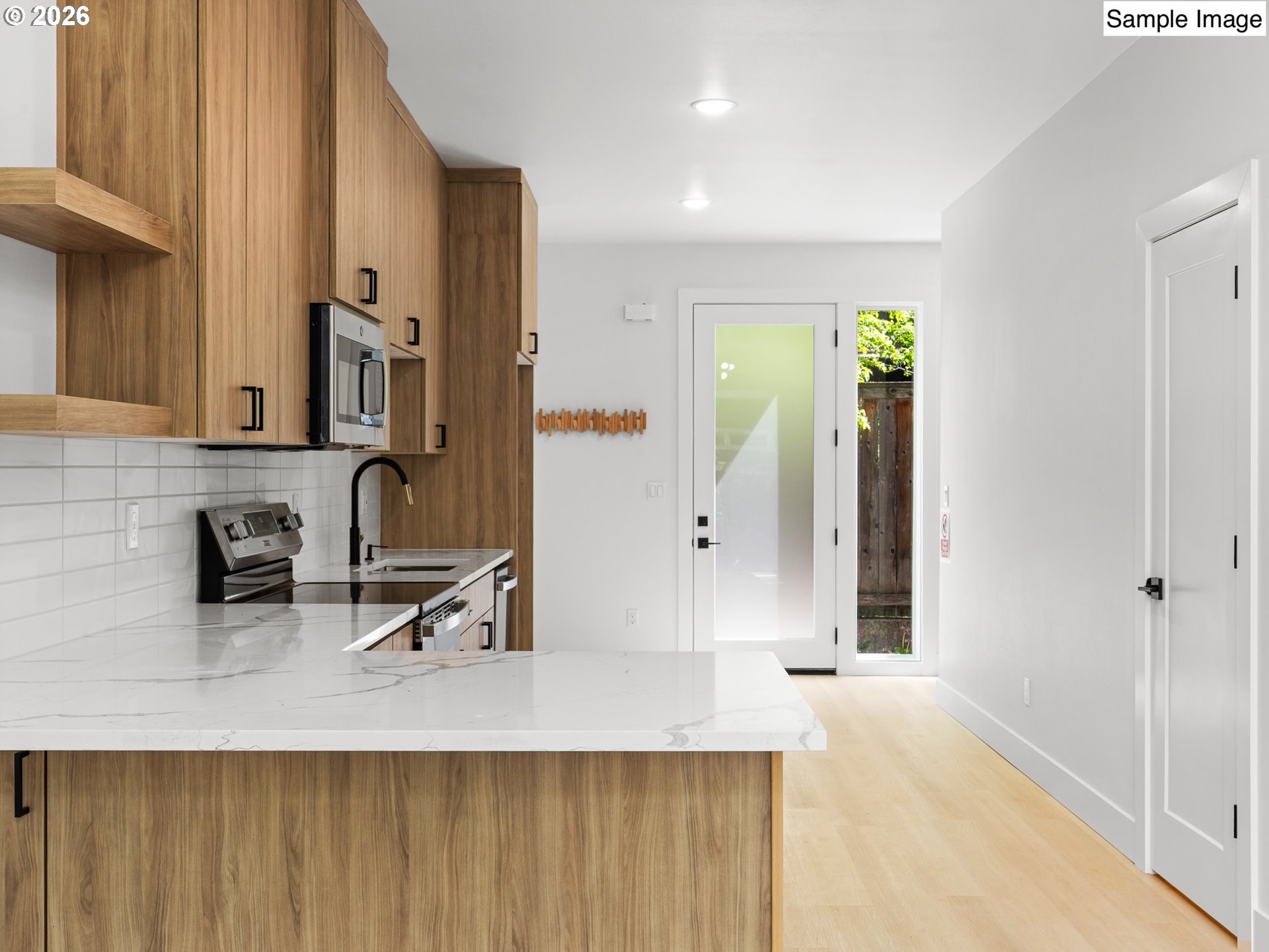 4920 Southeast Caruthers Street, Unit 2 Portland, OR 97206 - Photo 5 of 16