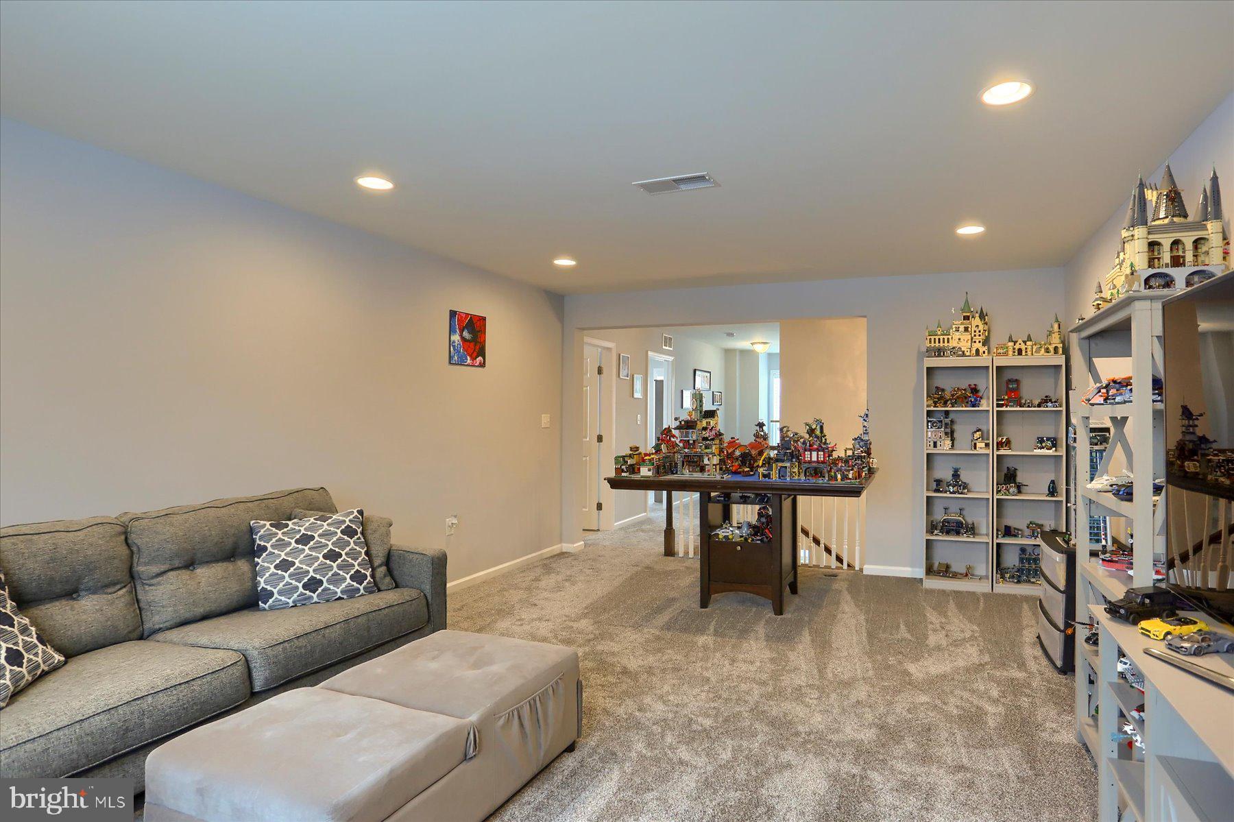 655 Line Road Mechanicsburg, PA 17050 - Photo 29 of 58 Gallery Image 29