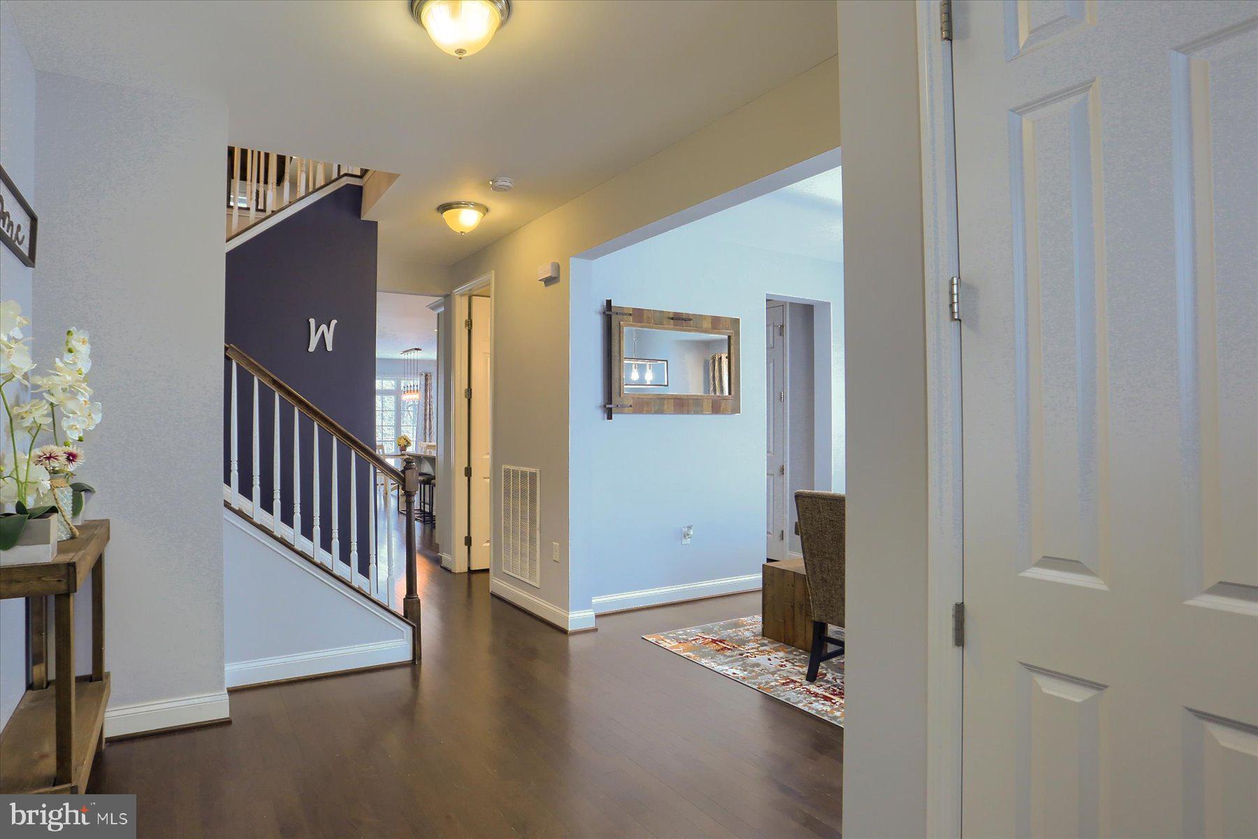 655 Line Road Mechanicsburg, PA 17050 - Photo 4 of 58 Gallery Image 4