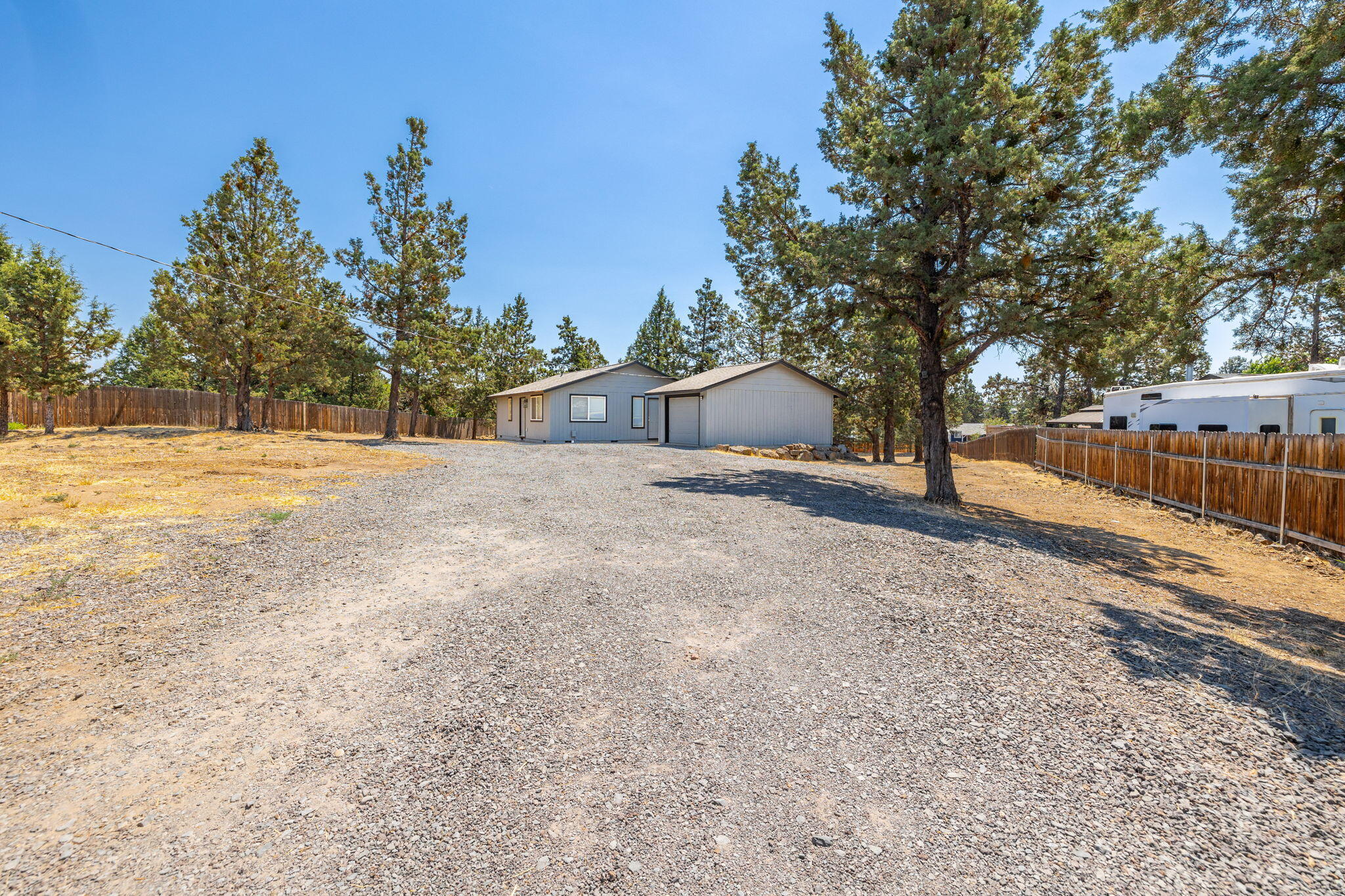 63426 Vogt Road Bend, OR 97701 - Photo 35 of 44 8-web-or-mls-Riley Visuals-8