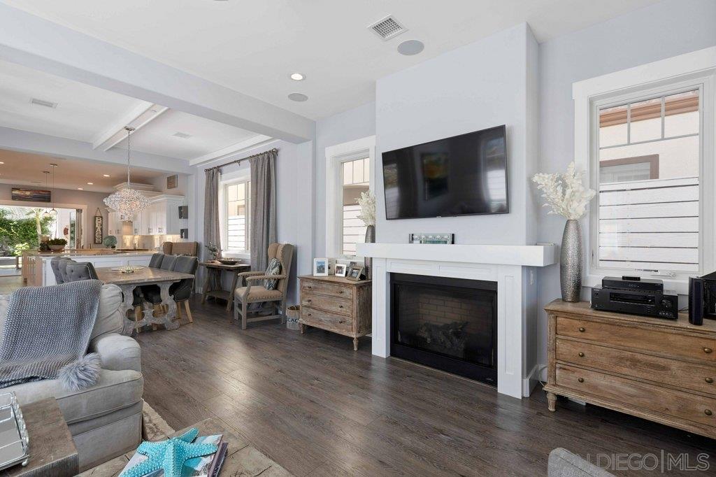 416 A Avenue Coronado, CA 92118 - Photo 6 of 25