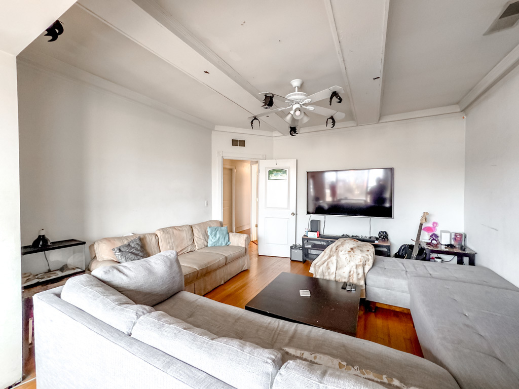 6711 North Sheridan Road, Unit 3N Chicago, IL 60626 - Photo 8 of 22