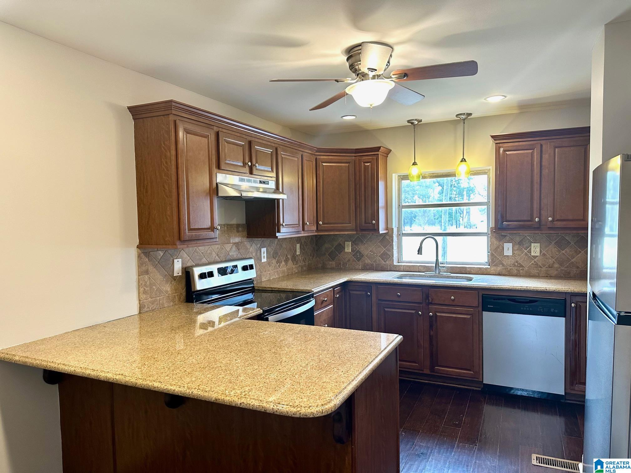 6347 Lou George Loop Bessemer, AL 35022 - Photo 7 of 28 Gallery Image 7