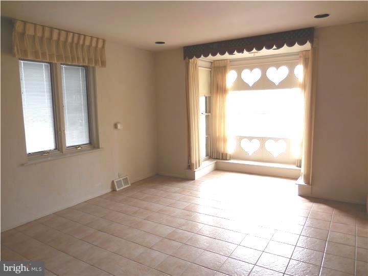 241 Hamilton Road Merion Station, PA 19066 - Photo 8 of 25 Dining Room