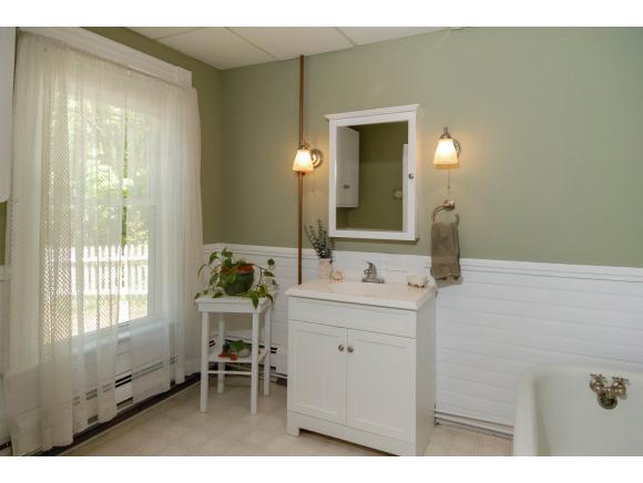 76 Middleton Road Wolfeboro, NH 03894 - Photo 20 of 27 Gallery Image 20