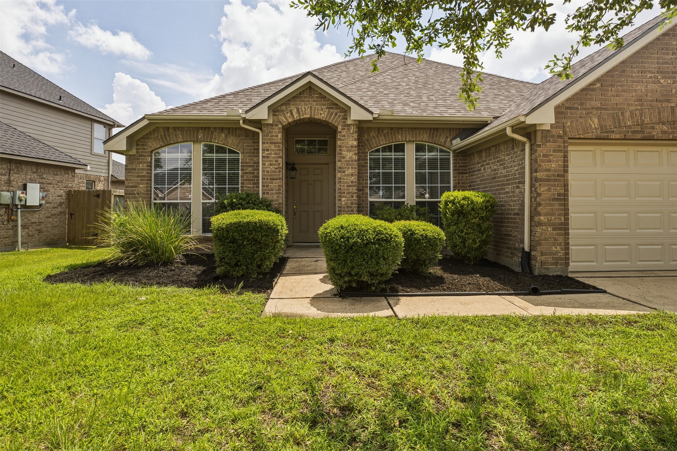 8515-clarkman-ridge-ln-cypress-tx-center-exterior