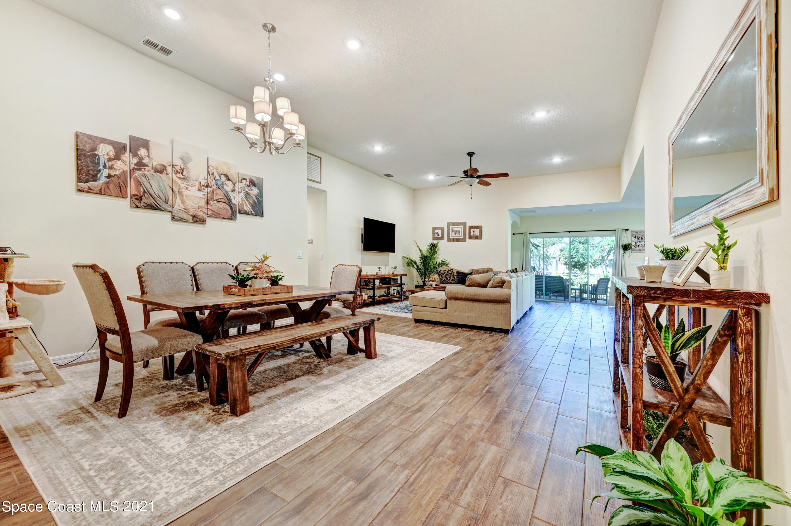766 Duncan Road Southeast Palm Bay, FL 32909 - Photo 12 of 34 DSC_7568