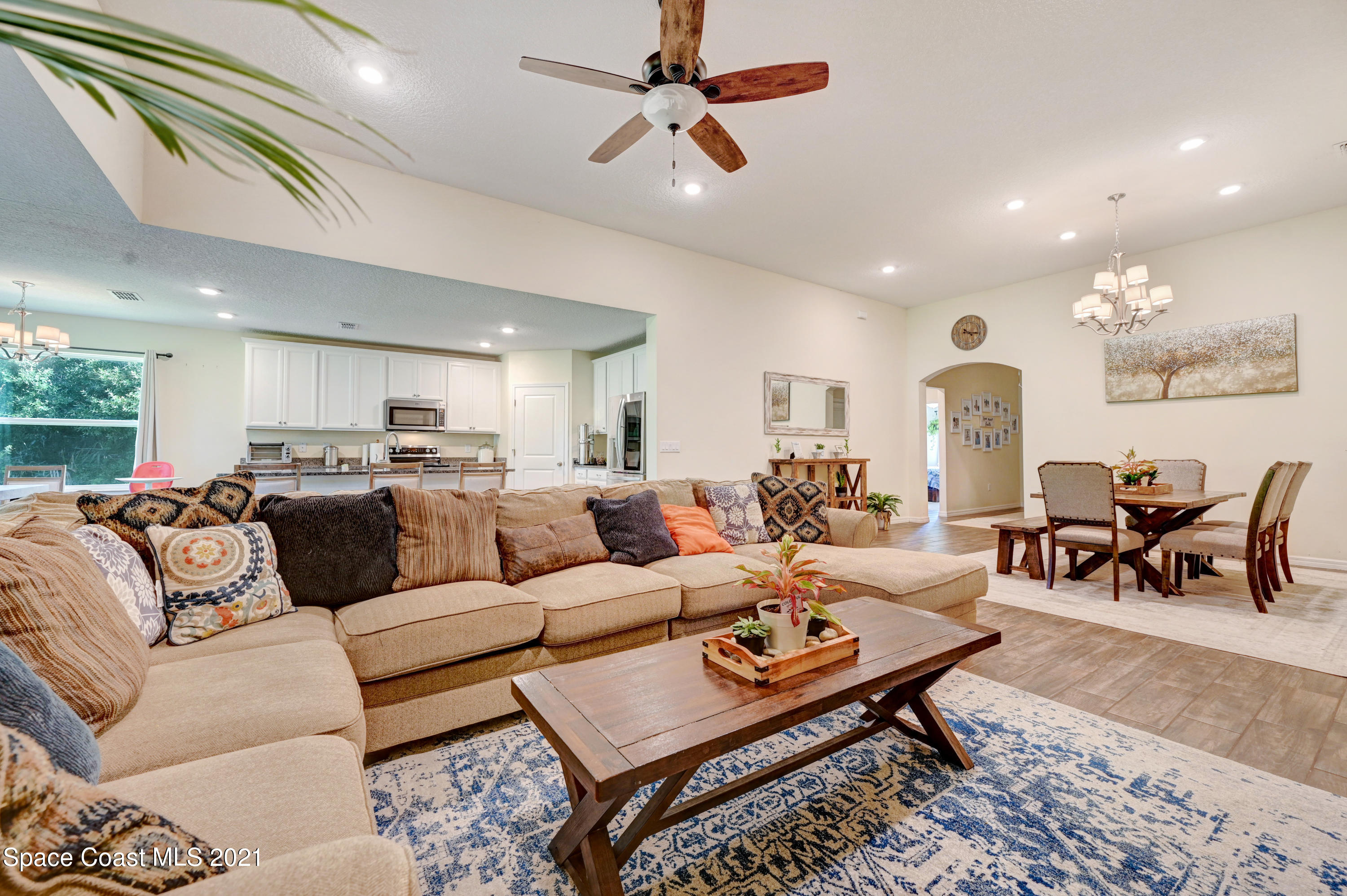 766 Duncan Road Southeast Palm Bay, FL 32909 - Photo 16 of 34 DSC_7586