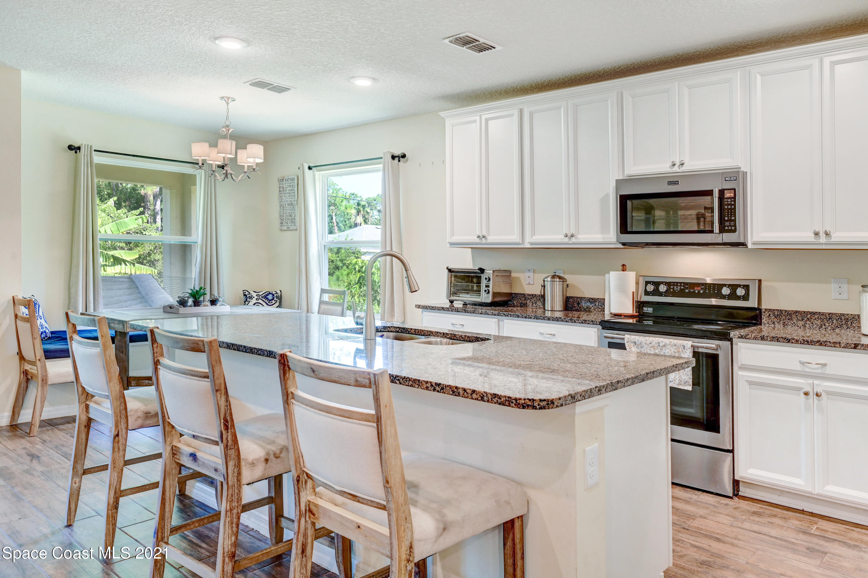 766 Duncan Road Southeast Palm Bay, FL 32909 - Photo 20 of 34 DSC_7604
