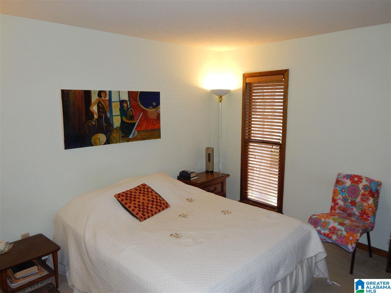 69 Shades Crest Road Hoover, AL 35226 - Photo 11 of 31 Gallery Image 11