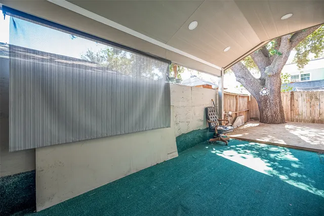 $240,000 | 6363 Ivyknoll Drive, Houston, TX 77035