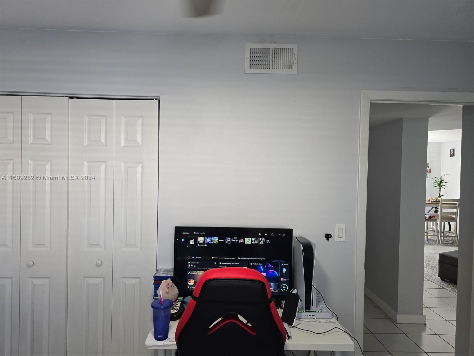 2630 West 76th Street, Unit 104 Hialeah, FL 33016 - Photo 23 of 36