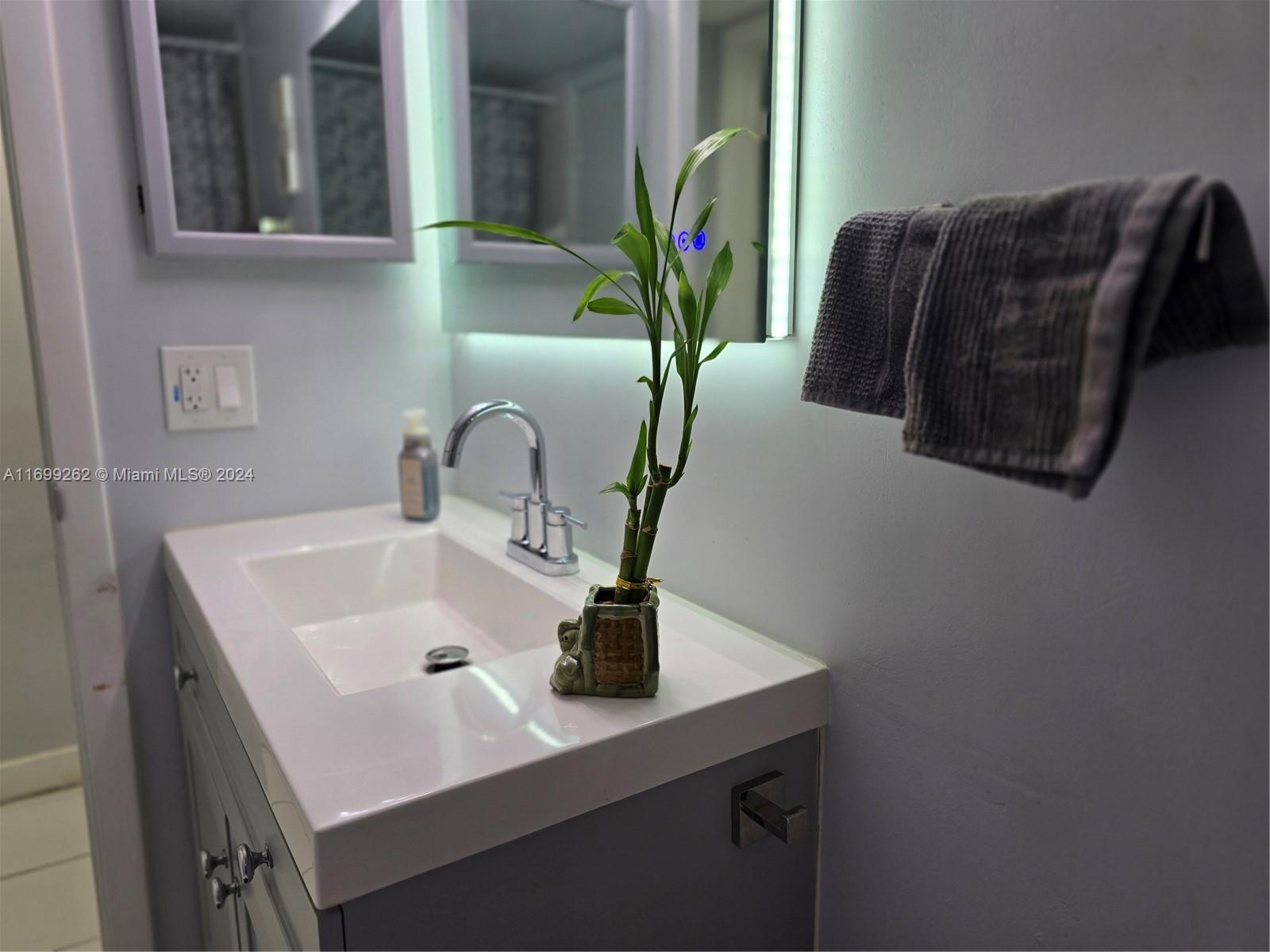 2630 West 76th Street, Unit 104 Hialeah, FL 33016 - Photo 28 of 36