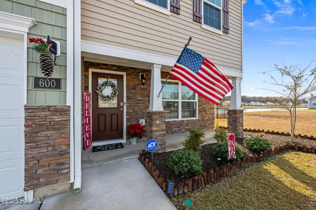 $360,000 | 600 Lake Tyler Drive, New Bern, NC 28560