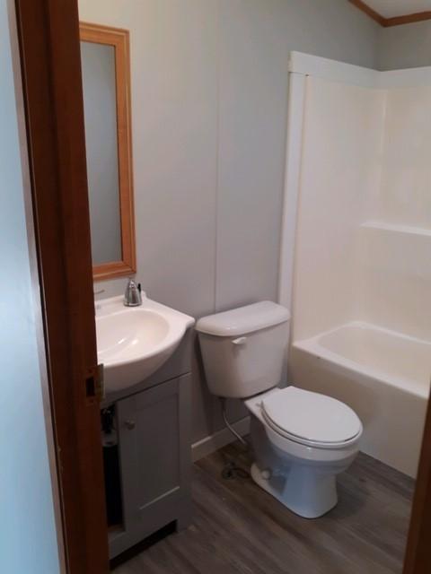 4 Crystal Ledge Road South Paris, ME 04281 - Photo 13 of 27 2nd bath