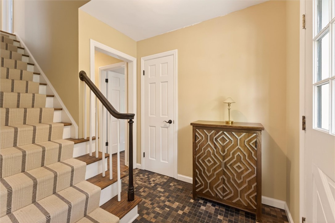 161 Tobey Road Pittsford, NY 14534 - Photo 30 of 50 Front entry