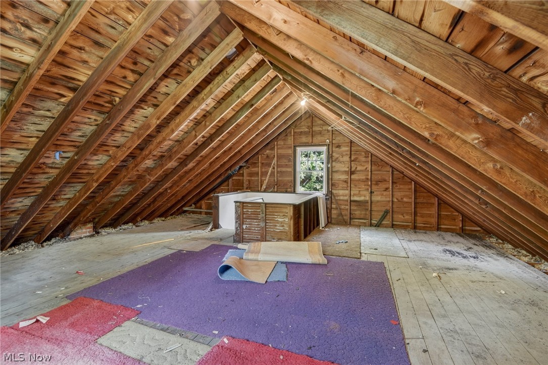 927 Englewood Road Cleveland Heights, OH 44121 - Photo 29 of 37