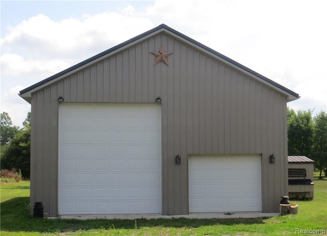58720 Frost Road New Haven, MI 48048 - Photo 4 of 26 Aug 2016 035.JPG