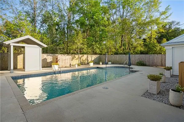 $698,000 | 1012 South Louisiana Street, Covington, LA 70433