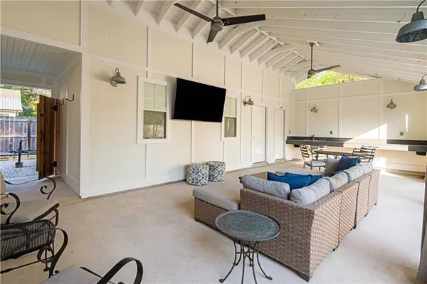 $698,000 | 1012 South Louisiana Street, Covington, LA 70433