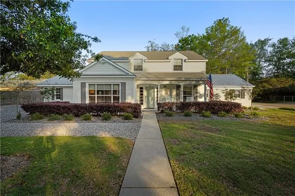 $698,000 | 1012 South Louisiana Street, Covington, LA 70433