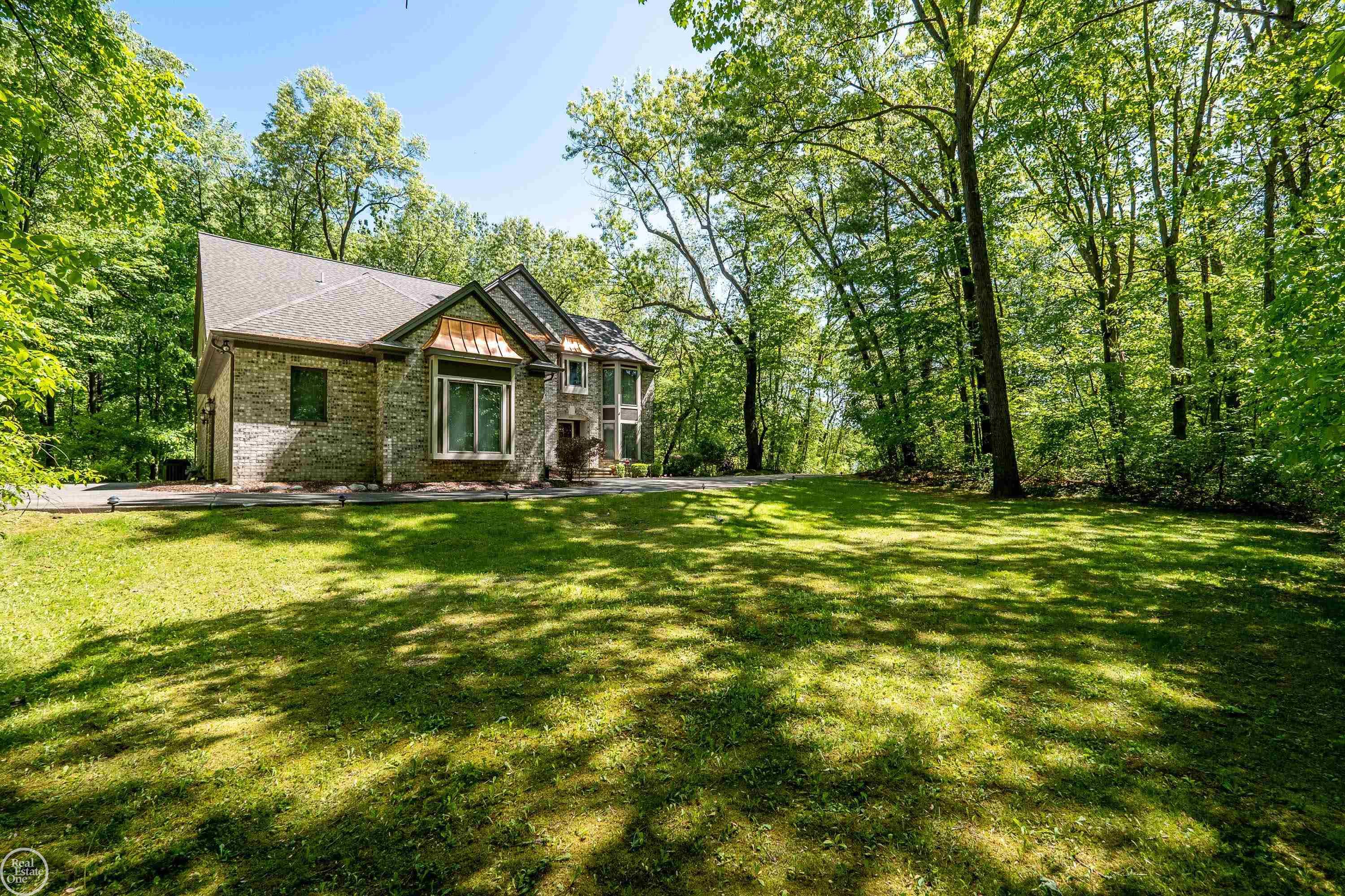 448 Mack Road Leonard, MI 48367 - Photo 69 of 73 50110470-68.JPG