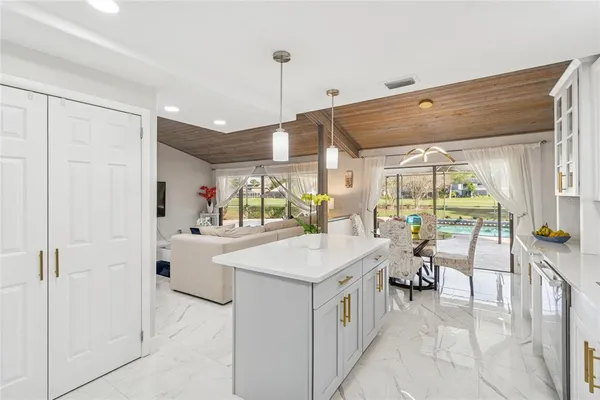 $849,000 | 14603 Village Glen Circle, Tampa, FL 33618