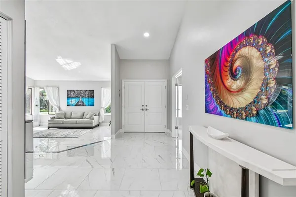 $849,000 | 14603 Village Glen Circle, Tampa, FL 33618