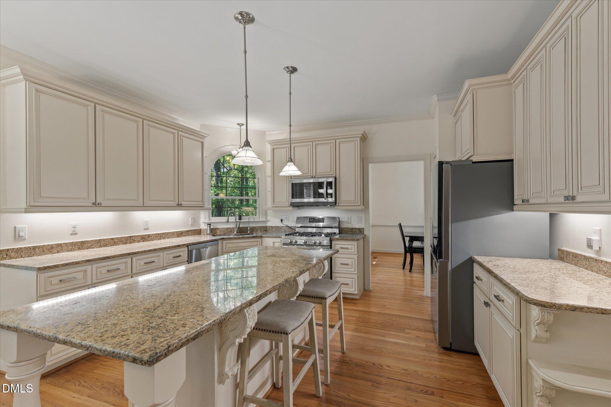 2509 Barton Ridge Court Raleigh, NC 27613 - Photo 15 of 62 18-IMG_2767