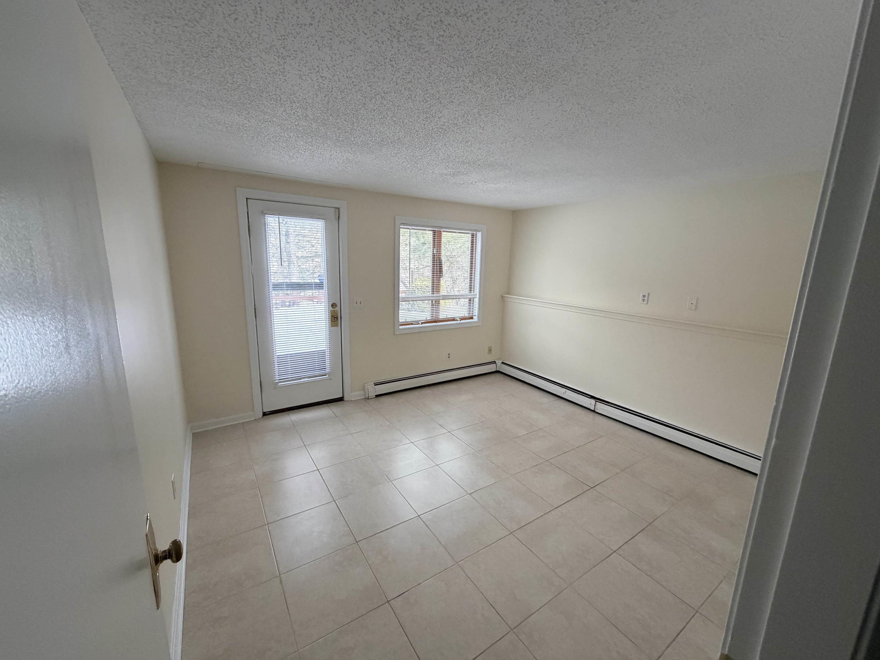 16 Robin Way Brattleboro, VT 05301 - Photo 8 of 17