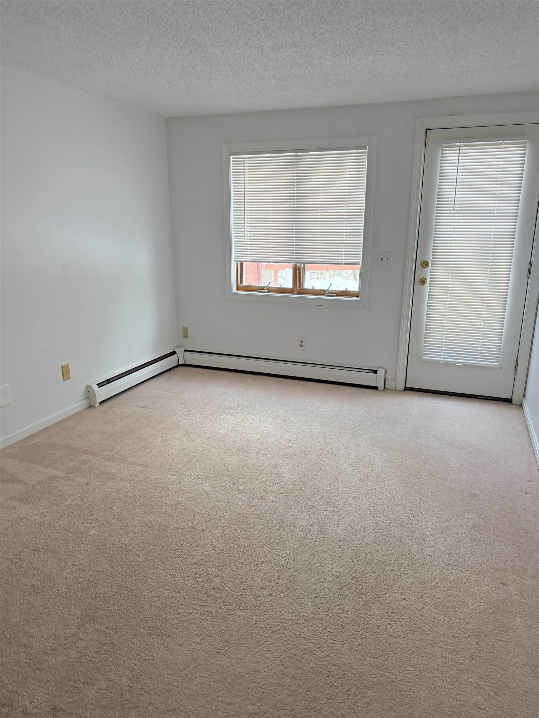 16 Robin Way Brattleboro, VT 05301 - Photo 9 of 17