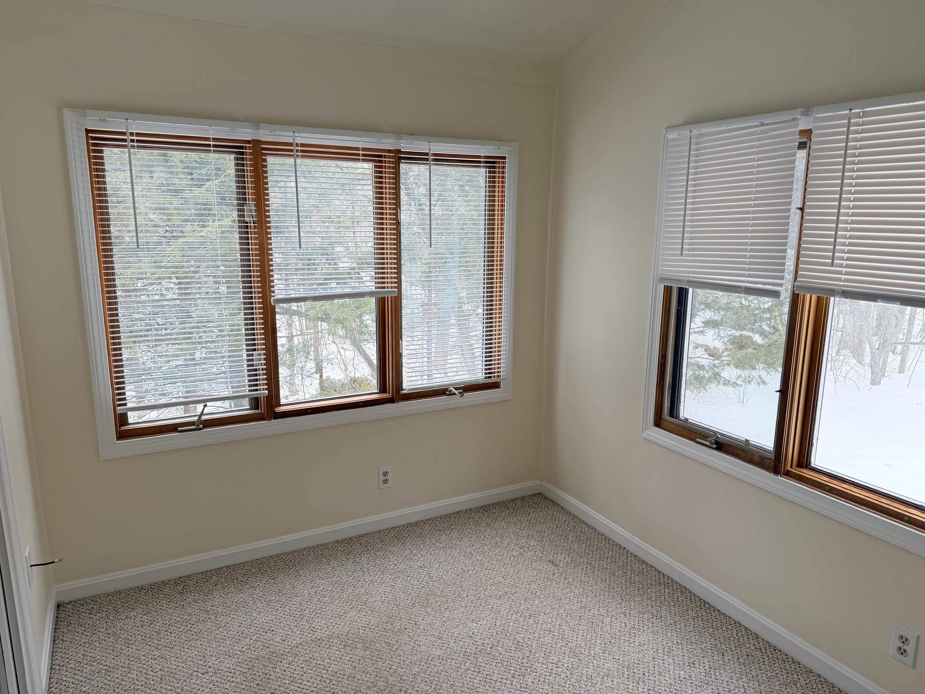 16 Robin Way Brattleboro, VT 05301 - Photo 10 of 17