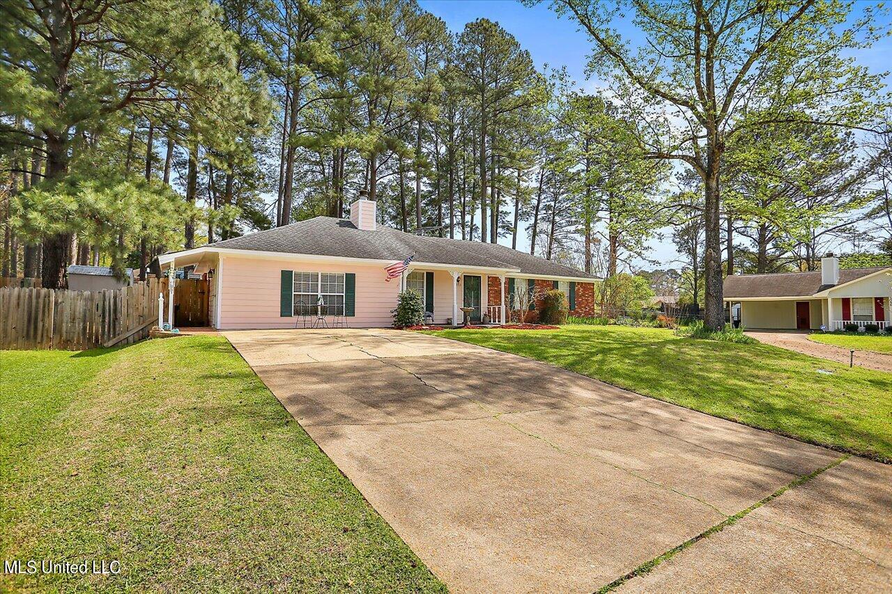 5080 Raintree Drive Byram, MS 39272 - Photo 3 of 29 03-5080 Raintree Dr