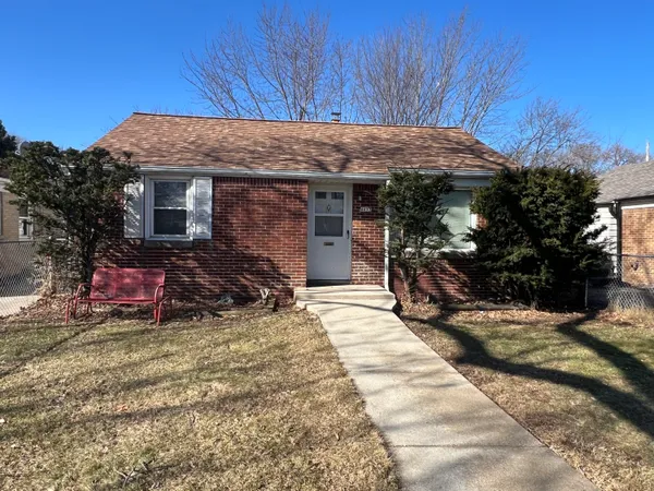 $95,900 | 4633 North Sherman Boulevard, Milwaukee, WI 53209