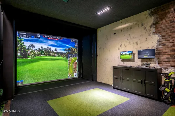 $20,000,000 | 21423 South 147th Street, Gilbert, AZ 85298