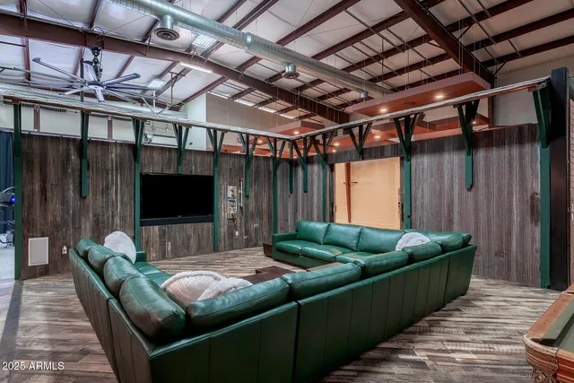 $20,000,000 | 21423 South 147th Street, Gilbert, AZ 85298