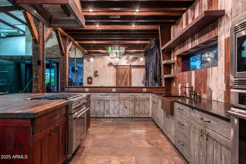 $20,000,000 | 21423 South 147th Street, Gilbert, AZ 85298